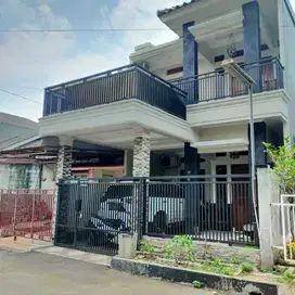 Dijual Rumah 2 Lantai Lokasi di Perumahan Bojongsari Sawangan Depok