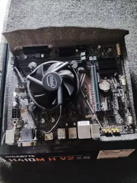Jual I3 10105f + Gigabyte H410m v2 seken