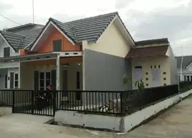 DIJUAL RUMAH SIAP HUNI HOEK CLUSTER ANTASARI GRAND RESIDENT CITY SETU