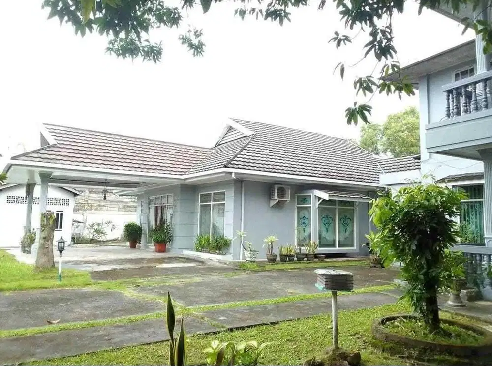 DIJUAL CEPAT TANAH 5.000 m2 + BANGUNAN PINGGIR JALAN MULAWARMAN