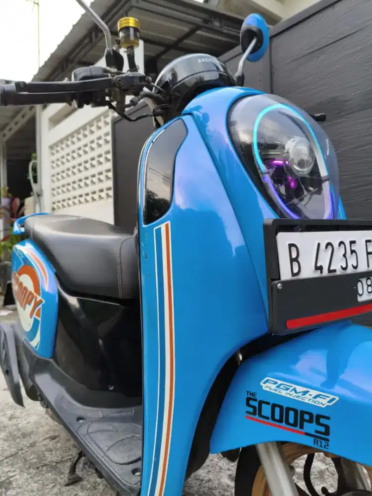 Honda Scoopy 2015