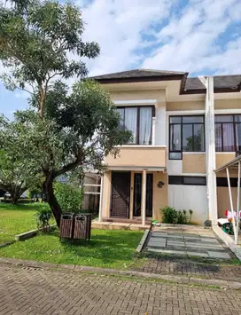 Disewakan Rumah cluster Illustria, The Eminent, BSD City
