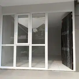 RUMAH RAPI DAN CANTIK SIAP HUNI 2 LANTAI