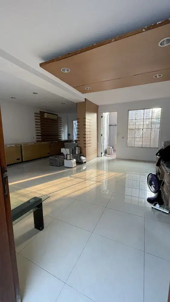 Jual Rumah Cluster Bagus Taman Spain Lippo Karawaci Dkt Tol