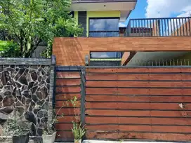 Dijual rumah 2 lantai di komolek Ulujami Indah, Jakarta Selatan