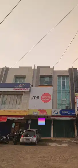 Disewakan ruko 3 lantai di palembang