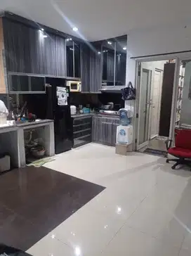 jual Rumah 2 lt di MetLand Menteng, Jakarta Timur