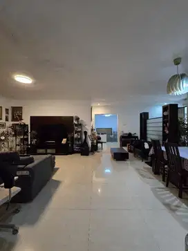 Dijual murah rumah full furnished dalam komplek di Rawamangun