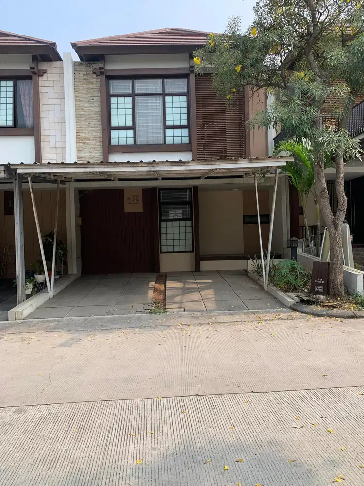 Disewakan rumah Patio Lippo cikarang