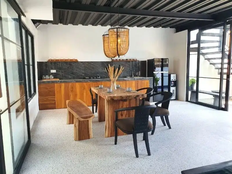Villa modern full furnish di canggu, 10 menit ke pantai Berawa