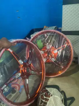Velg baru Vario beat bisa
