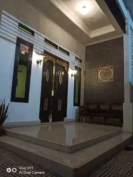 Rumah 2 lantai.Stegis, Bangunan Baru, Modern  di Parung bogor