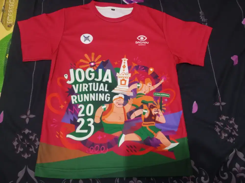Kaos jersey running