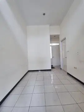 Jual Cepat, Rumah Tinggal Nyaman Dikawasan Taman Kopo Indah, Bandung