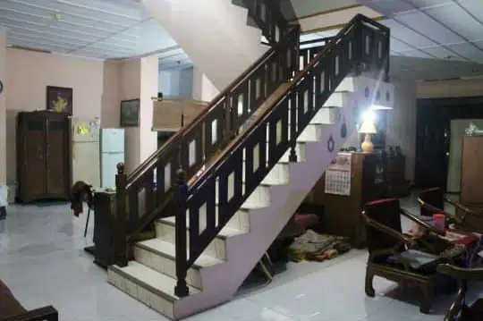 Rumah Luas di Daerah Deresan dekat Masjid Nurul Ashri