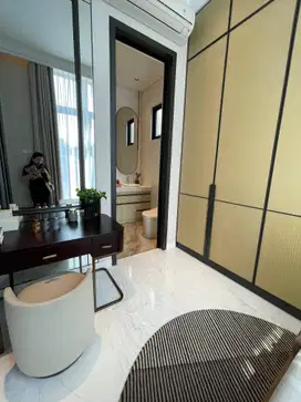RUMAH MEWAH 2 LANTAI PARAMOUNT GADING SERPONG