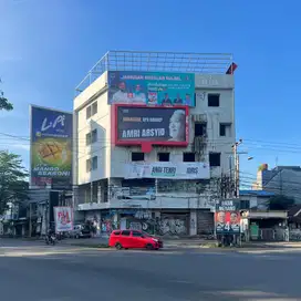 JL. RATULANGI - RUKO 5 LANTAI