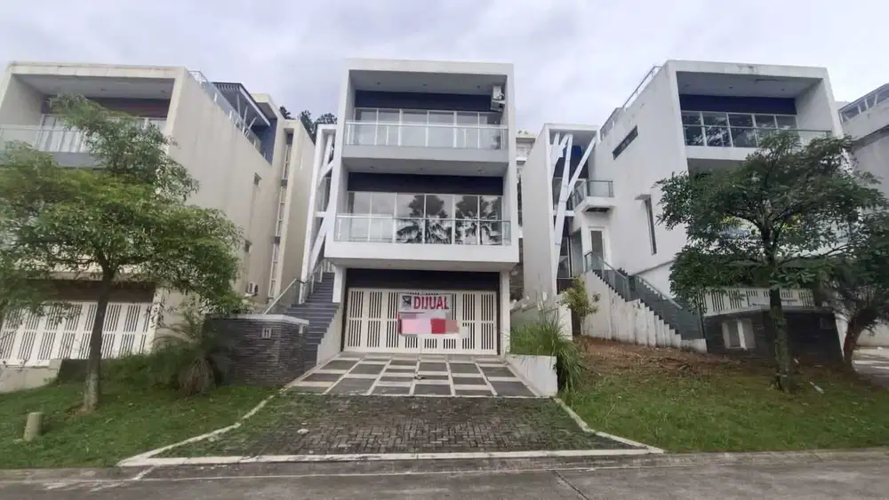 Dijual Rumah siap huni dengan rooftop dicluster terdepan Sentul City