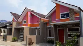 RUMAH SIAP HUNI DEKAT KAMPUS UI lokasi strategis harga 700jutaan