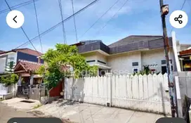 DIJUAL RUMAH SIAP HUNI PERUMAHAN BUKIT NUSA INDAH JOMBANG CIPUTAT.