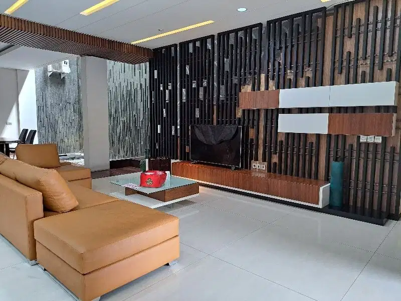 Rumah Lux Minimalis sayap ters. pasteur bandung