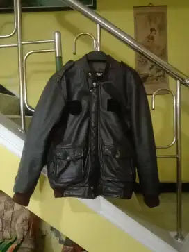 Jaket kulit mulus