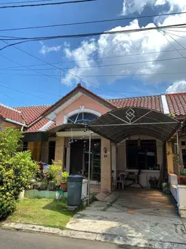 Dijual Rumah di Puri Mutiara