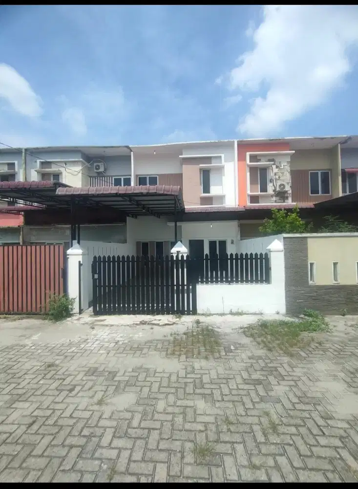 Rumah Tingkat Murah Negotipis di gatot subroto ringroad setiabudi sunggal