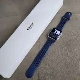 Apple Watch Seri 3 42mm Fullset