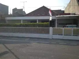 Rumah hitung Tanah di Cideng Jakarta Pusat