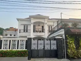 RUMAH MEWAH CIPAYUNG JAKARTA TIMUR