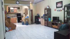 Dijual Cepat Rumah di Komplek Taman Rahayu