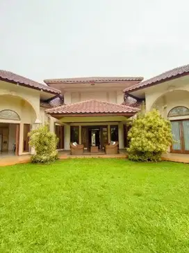 Dijual rumah mewah pool di cirendeu jakarta selatan