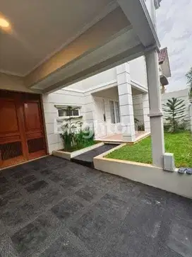 DIJUAL RUMAH BAGUS SIAP HUNI PESONA KHAYANGAN MARGONDA DEPOK.