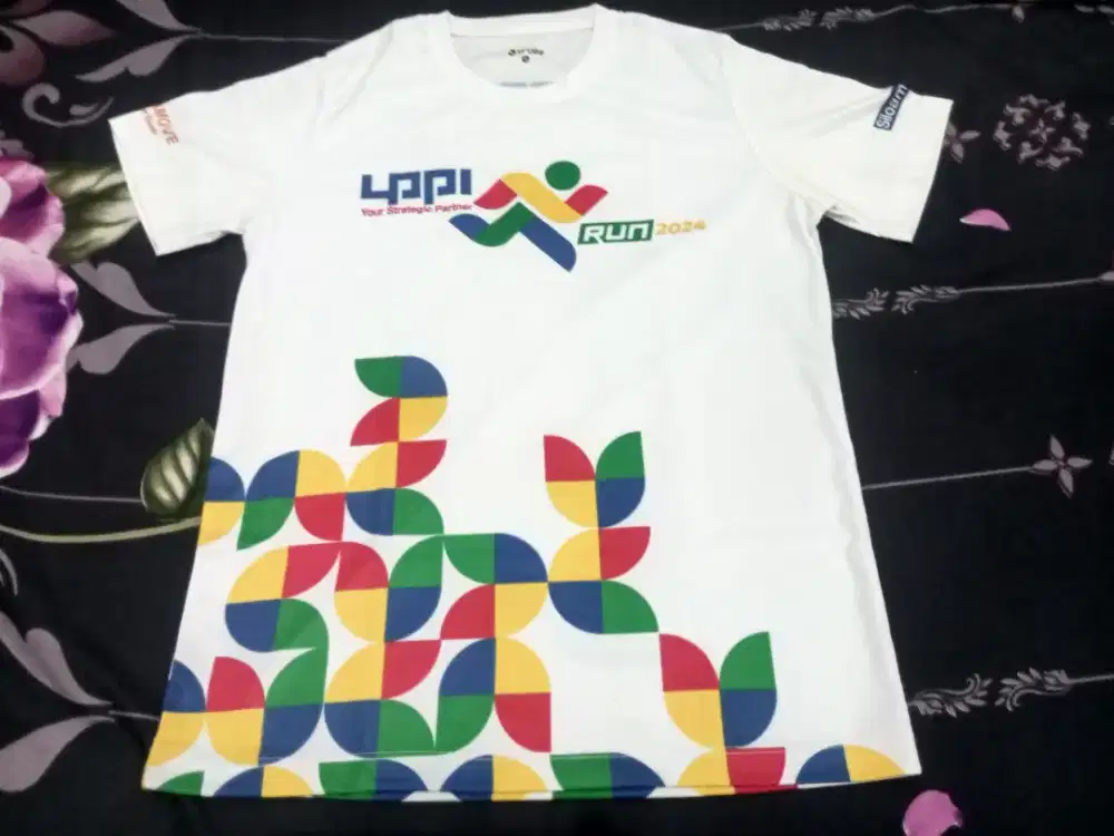 Kaos jersey running