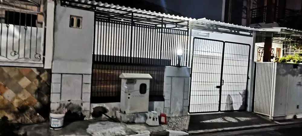 JUAL RUMAH SIAP HUNI DI SAMBIKEREP INDAH SURABAYA (Tjin2Area)