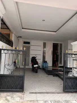RUMAH MEWAH MODERNLAND SIAP HUNI