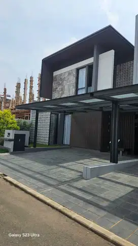 Rumah mewah Elit Cluster Hillary Summarecon Bandung