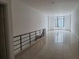 Dijual Ruko Tematic Pasar Modern Paramount Serpong Blok R