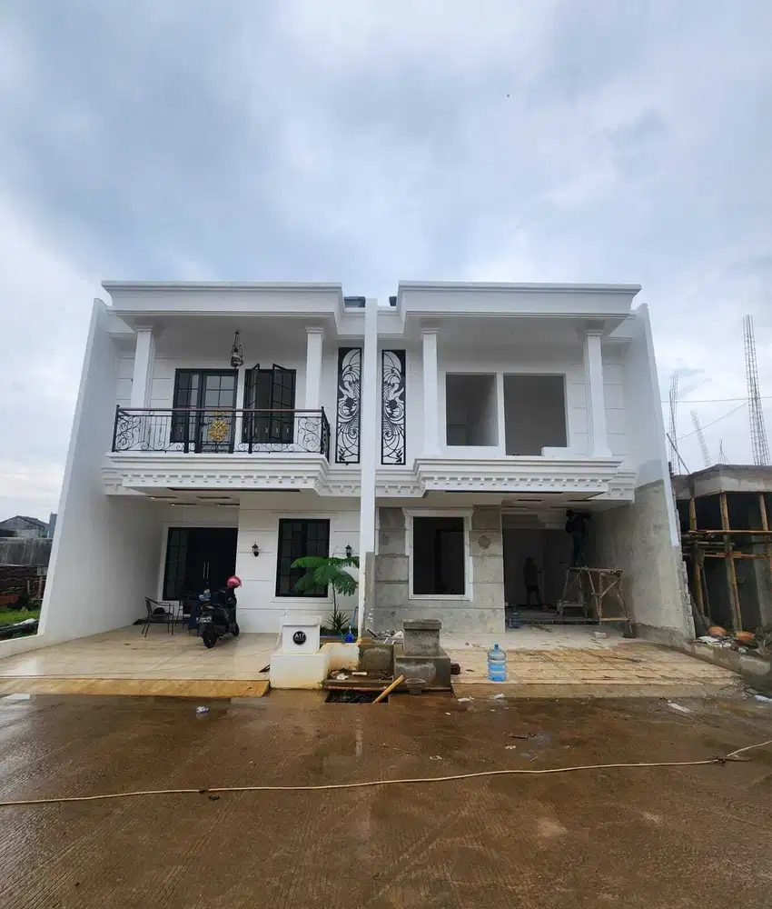 Listrik Underground Pinggir Jalan Raya dekat Jaksel