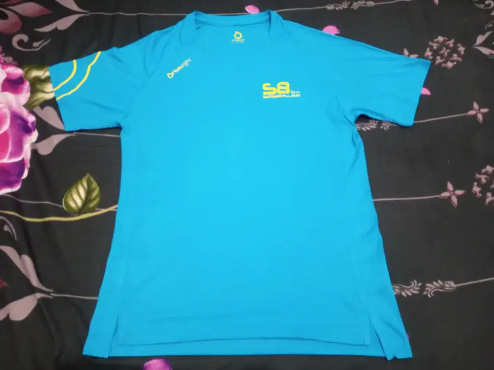 Kaos jersey running