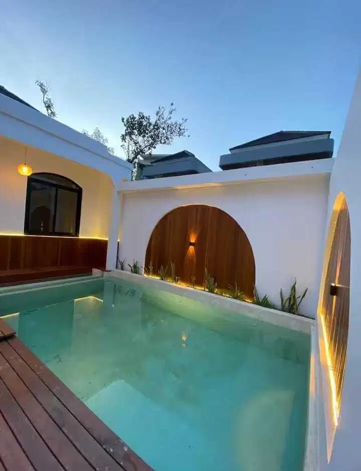 Villa Mediterania Santorini Siap Huni di Nusa Dua Bali