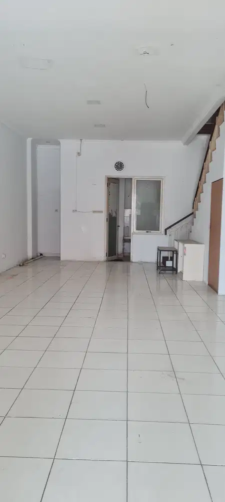 Dijual murah Ruko 4 lantai Grand Galaxy City, Jalan Utama