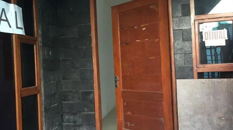 Dijual Rumah cantik Sayap Kopo Sayati