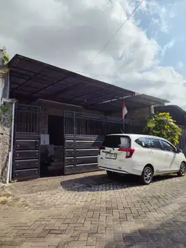 Rumah Oma View Atas Cemorokandang Malang