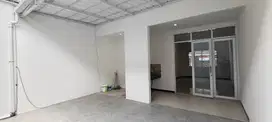 Rumah 2 lantai siap huni di Tki5 Sommerville  --FH