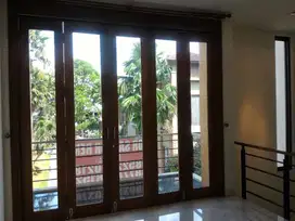 Rumah Lokasi Di Kawasan Tenang, De Bale Pakuan, Ciumbuleuit, Bandung