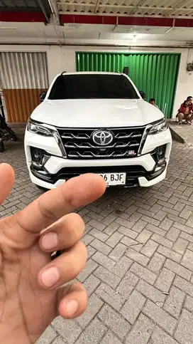 Toyota Fortuner 2023 Diesel