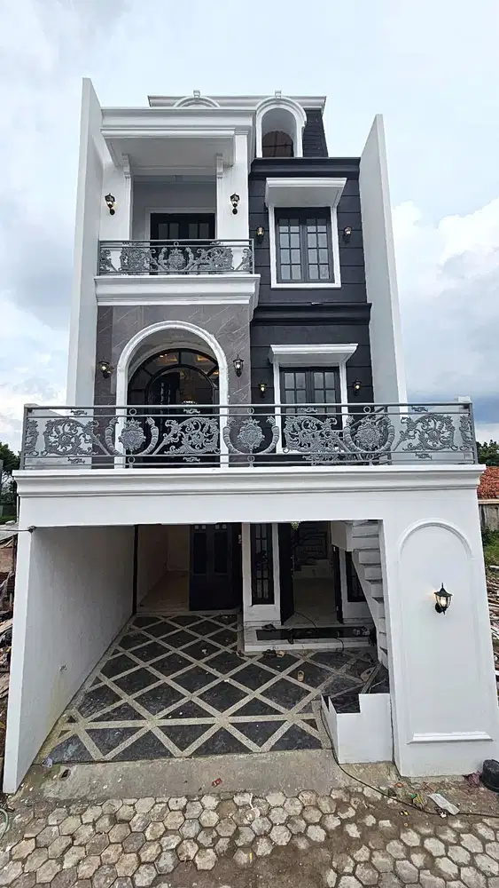 Rumah Baru Tipe American Clasic Siap Huni 3 Lantai Jagakarsa, Jakarta8