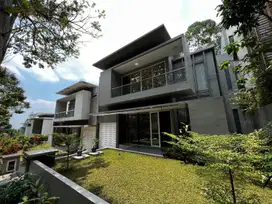 Dago disewakan cepat rumah premium full furnish siap pakai murah nego